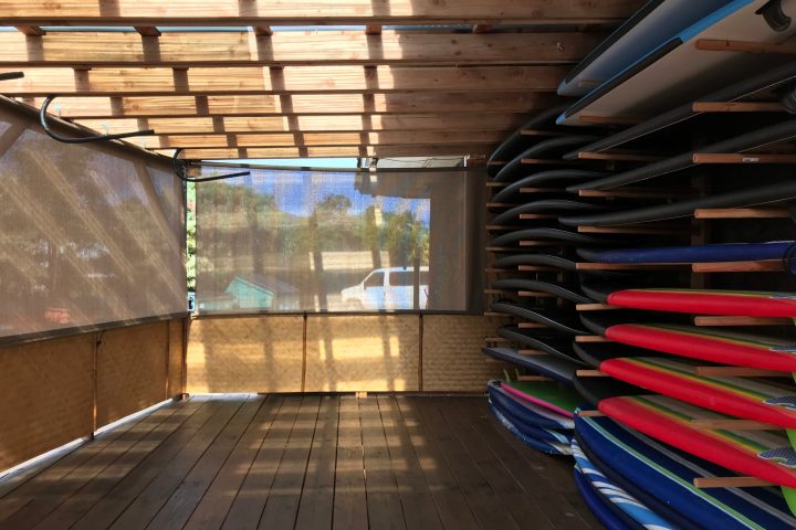 a bench in front of a building