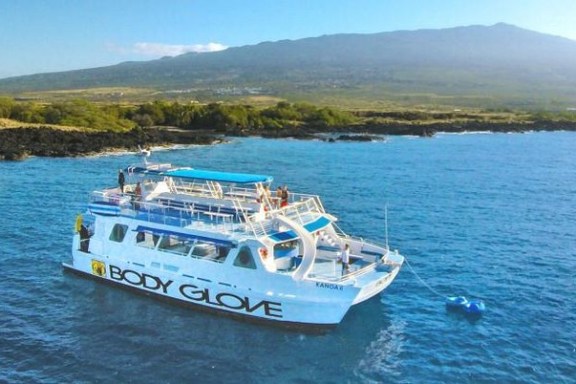 a small boat in a large body of water