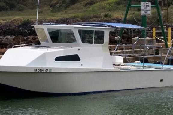 a small boat in a body of water